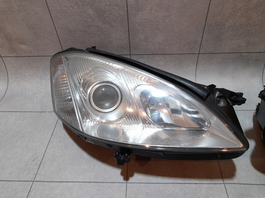 Frontscheinwerfer Mercedes-Benz W221 Ein Stück (Rechts oder Links) Headlight