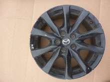 Laden Sie das Bild in den Galerie-Viewer, 1x Alufelge 17 Zoll 7.5&quot; 5x114.3 50ET Silber 9965077570 Mazda Rim Wheel