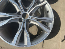Laden Sie das Bild in den Galerie-Viewer, 1x Alufelge 18 Zoll 8.0&quot; 5x112 57ET Glanz Graphit 6855093 BMW Mg Rim Wheel