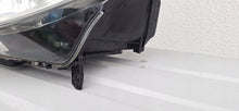 Laden Sie das Bild in den Galerie-Viewer, Frontscheinwerfer 13170933 Xenon Links Scheinwerfer Headlight