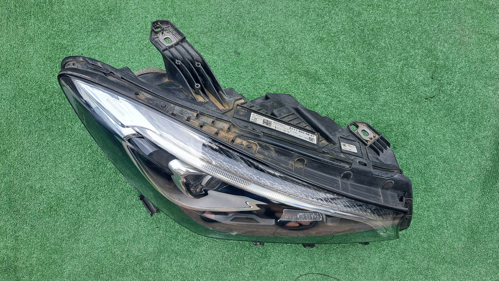 Frontscheinwerfer Mercedes-Benz Cla X117 C117 A1178206861 Full LED Rechts SCH9442761099cg