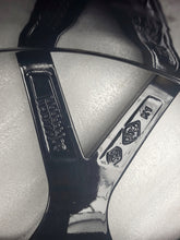 Laden Sie das Bild in den Galerie-Viewer, 1x Alufelge 19 Zoll 8.5&quot; 5x114.3 54ET 40300R Renault Megane IV Clio Rim Wheel