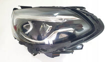 Laden Sie das Bild in den Galerie-Viewer, Frontscheinwerfer Mercedes-Benz W246 A2469066901 LED Rechts oder Links