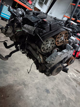 Load image into Gallery viewer, Motor VW BMN 2.0 TDI 170PS 125kW Diesel Engine Komplett