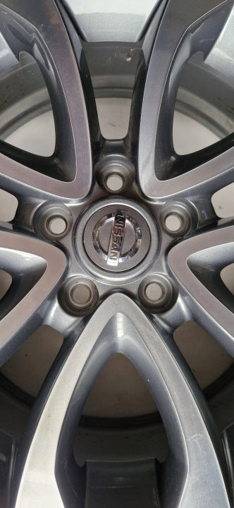 1x Alufelge 17 Zoll 7.0" 5x114.3 47ET Glanz Grau 1KR7A Nissan I 1 Rim Wheel FEL3851107571kl