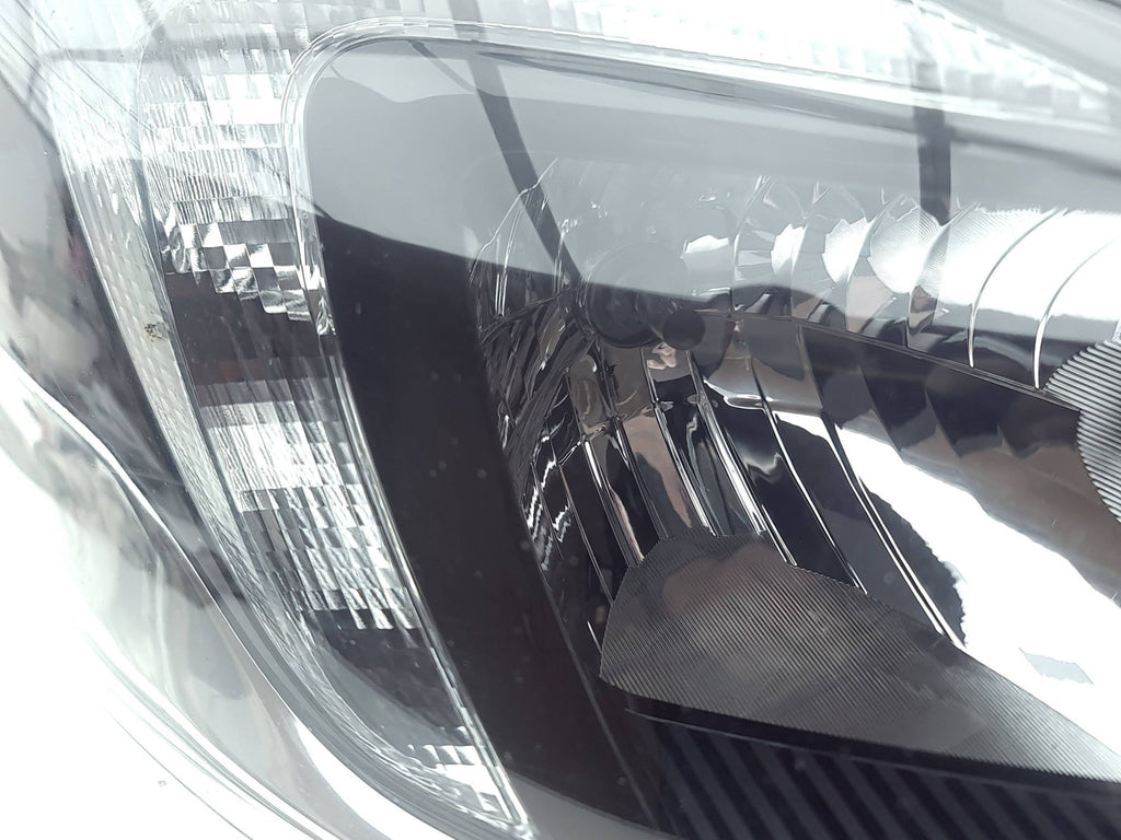 Frontscheinwerfer Opel Vivaro 93867955 1LE01156504 Rechts Scheinwerfer Headlight SCH2196824605oz
