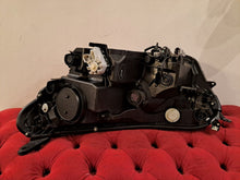 Laden Sie das Bild in den Galerie-Viewer, Frontscheinwerfer Toyota W3049 Rechts Scheinwerfer Headlight SCH9139151340qz
