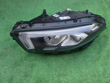Laden Sie das Bild in den Galerie-Viewer, Frontscheinwerfer Mercedes-Benz W177 A1779064703 Links Scheinwerfer Headlight SCH6791078098qm