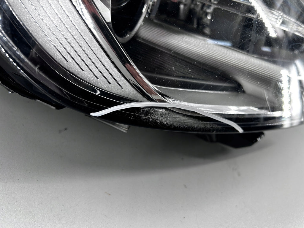 Frontscheinwerfer Audi A3 8V0941006E Xenon Ein Stück (Rechts oder Links) SCH2133636547sz