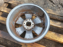 Load image into Gallery viewer, 1x Alufelge 16 Zoll 6.5" 4x108 20ET Glanz Silber 9678398177 Peugeot 2008 I FEL1897820670ve