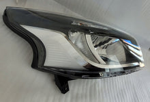 Laden Sie das Bild in den Galerie-Viewer, Frontscheinwerfer Renault Trafic III 260108047R Rechts Scheinwerfer Headlight SCH8043947219io