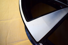 Load image into Gallery viewer, 1x Alufelge 19 Zoll 8.0&quot; 5x108 50ET Glanz Schwarz 31680895 Polestar 1 S60 V60