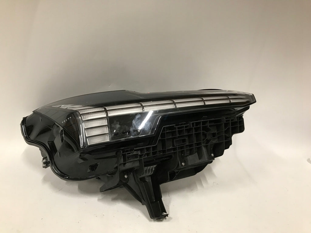 Frontscheinwerfer Volvo 20240126 80000628 80000401 LED Rechts Headlight SCH5622819892oc