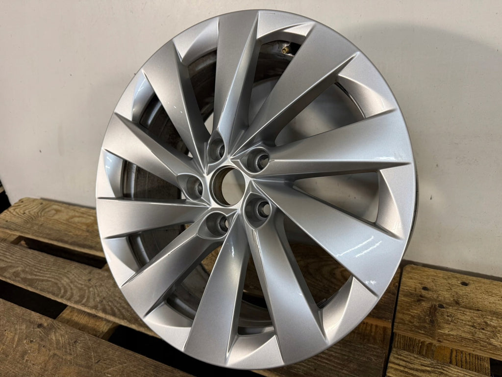 1x Alufelge 17 Zoll 7.0" 5x112 5E3601025 Skoda Octavia 5e3 Iv Rim Wheel FEL7346096377oe