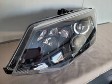 Load image into Gallery viewer, Frontscheinwerfer Skoda Fabia III 6V1941015B Links Scheinwerfer Headlight SCH8402048284pu