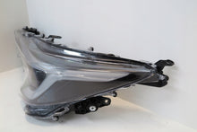 Laden Sie das Bild in den Galerie-Viewer, Frontscheinwerfer Toyota Corolla 81150-02X10 LED Links Scheinwerfer Headlight
