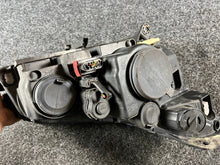Laden Sie das Bild in den Galerie-Viewer, Frontscheinwerfer Citroën C5 9661316680 Xenon Links Scheinwerfer Headlight
