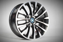 Load image into Gallery viewer, 4x Alufelge 18 Zoll 8.0" 5x112 30ET Glanz Silber 6863418 BMW 5 G31 G30 Rim Wheel FEL6593323828rx