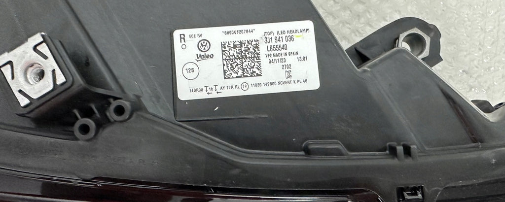 Frontscheinwerfer VW Passat 3J1941035 3J1941036 Full LED Rechts oder Links SCH9025682767ad