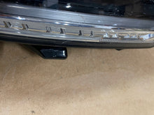 Load image into Gallery viewer, Frontscheinwerfer Audi T-Cross 2GM941036B Full LED Rechts Scheinwerfer Headlight SCH8159070873we