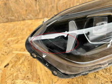 Laden Sie das Bild in den Galerie-Viewer, Frontscheinwerfer Kia Ceed 92101J7500 LED Ein Stück (Rechts oder Links)