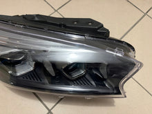 Laden Sie das Bild in den Galerie-Viewer, Frontscheinwerfer Kia Xceed 92102-J7850 Full LED Rechts Scheinwerfer Headlight