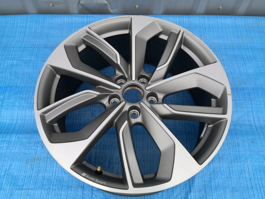 1x Alufelge 19 Zoll 8.0" 5x112 45ET 81A601025AC Audi Q2 Rim Wheel FEL7371555452uo