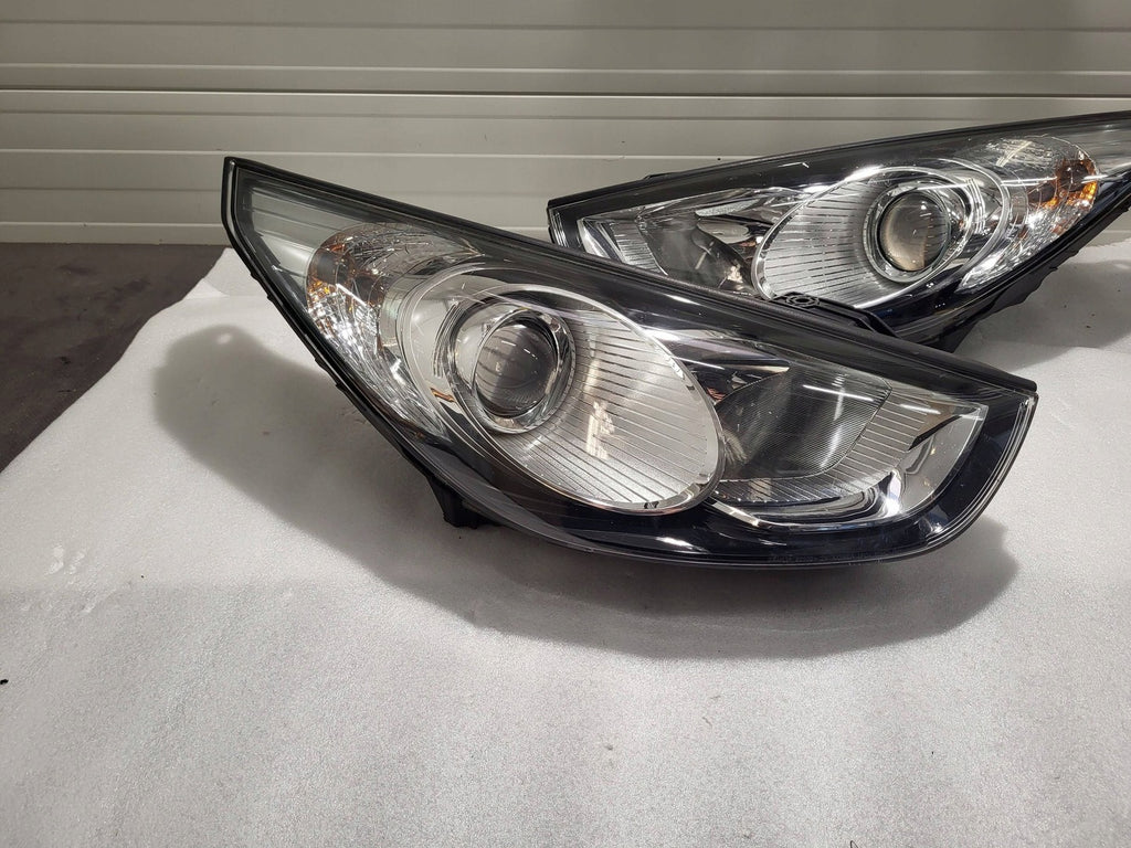 Frontscheinwerfer Hyundai Ix35 92102-2Y000 Ein Satz Scheinwerfer Headlight SCH8253424411ax