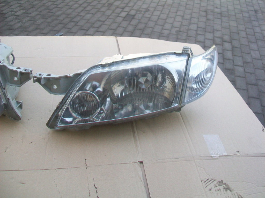 Frontscheinwerfer Mazda Premacy LED Ein Stück (Rechts oder Links) Headlight