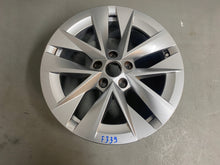 Laden Sie das Bild in den Galerie-Viewer, 1x Alufelge 17 Zoll 7.0&quot; 5x112 46ET 5E3601025E Skoda Octavia Iv Rim Wheel