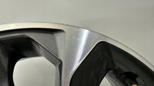 Load image into Gallery viewer, 1x Alufelge 17 Zoll 6.5" 4x100 49ET Glanz Graphit 52910-H8500 Kia Stonic Mg FEL8594817776qs