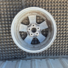 Laden Sie das Bild in den Galerie-Viewer, 1x Alufelge 17 Zoll 7.5" 5x120 BMW 1 Rim Wheel FEL4954327261gp