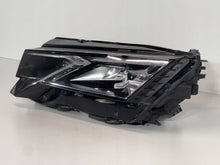 Laden Sie das Bild in den Galerie-Viewer, Frontscheinwerfer Skoda Octavia I LE22A6498 5E4941035 Links Headlight SCH7304830895fx