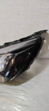 Laden Sie das Bild in den Galerie-Viewer, Frontscheinwerfer Peugeot 2008 208 II 9833036380 LED Links Headlight SCH4008938233ju