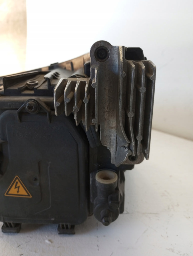 Frontscheinwerfer Audi A1 8XA941005 8XA941006 Xenon Rechts oder Links SCH8002762337wj