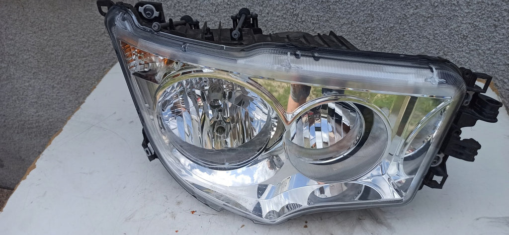 Frontscheinwerfer Mercedes-Benz A9618207361 Rechts Scheinwerfer Headlight