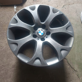 1x Alufelge 19 Zoll 9.0