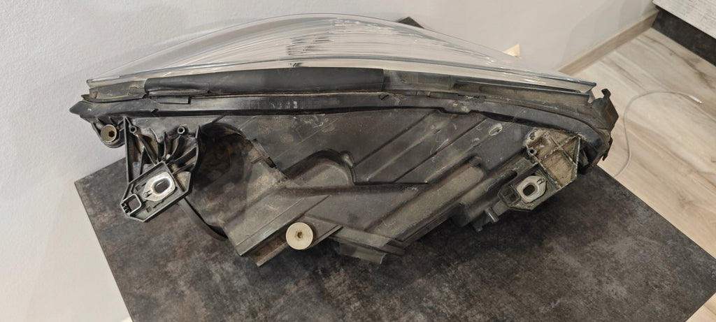 Frontscheinwerfer Mercedes-Benz W176 A1768203861KZ Links Scheinwerfer Headlight SCH9652046078zu
