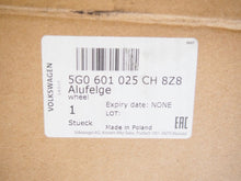 Load image into Gallery viewer, 1x Alufelge 17 Zoll 7.0" 5x112 49ET 5G0601025CH VW Golf Rim Wheel FEL1575851046nv