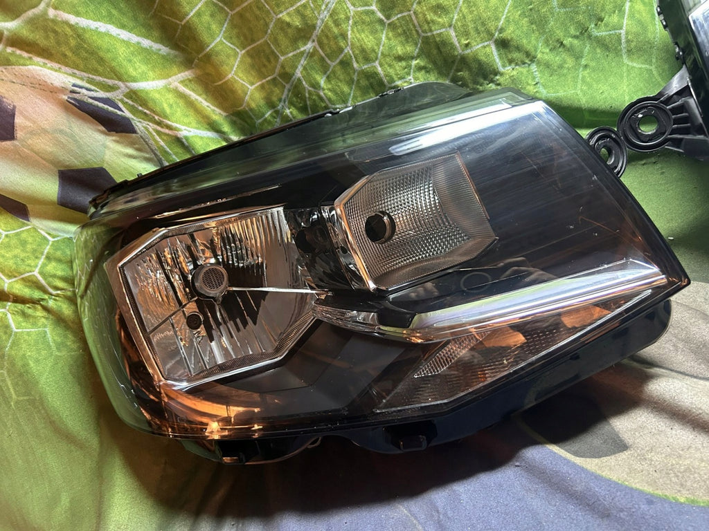 Frontscheinwerfer VW Transporter 7E1941016 7E1941015 LED Ein Satz Headlight SCH6381940255pc