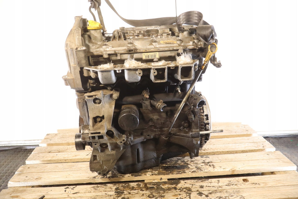 Motor Renault Fluence K4M838 1.6 110PS 2010 Benzin Engine Unkomplett
