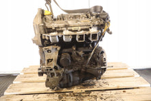 Laden Sie das Bild in den Galerie-Viewer, Motor Renault Fluence K4M838 1.6 110PS 2010 Benzin Engine Unkomplett