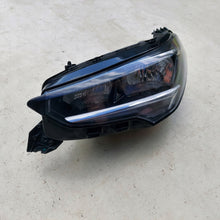 Load image into Gallery viewer, Frontscheinwerfer Opel Corsa F 39162648 Links Scheinwerfer Headlight