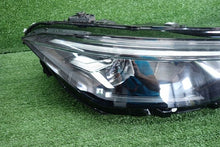 Laden Sie das Bild in den Galerie-Viewer, Frontscheinwerfer VW Passat 3J1941006 85122000 Rechts Scheinwerfer Headlight SCH5611133011zf