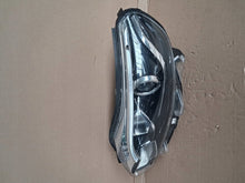 Load image into Gallery viewer, Frontscheinwerfer Toyota Proace Verso Xenon Links Scheinwerfer Headlight SCH7703696008hu