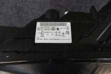 Laden Sie das Bild in den Galerie-Viewer, Frontscheinwerfer Skoda Superb 3V1941015B Xenon Links Scheinwerfer Headlight SCH7296959209of