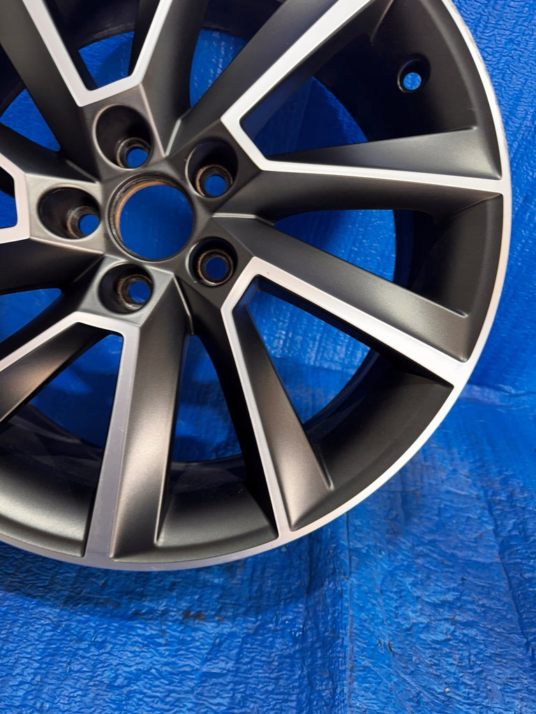 1x Alufelge 17 Zoll 6.5" 5x100 657601025D Skoda Scala Kamiq Rim Wheel