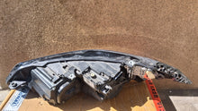 Laden Sie das Bild in den Galerie-Viewer, Frontscheinwerfer VW Golf VIII 5H1941036J Full LED Rechts Scheinwerfer Headlight SCH2990036759tj