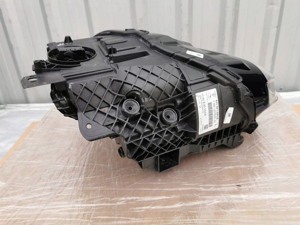 Frontscheinwerfer Porsche Taycan 9J1941031E-BAX Links Scheinwerfer Headlight SCH9818610956ie