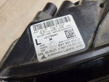 Load image into Gallery viewer, Frontscheinwerfer Skoda Fabia III 6V1941015D Links Scheinwerfer Headlight